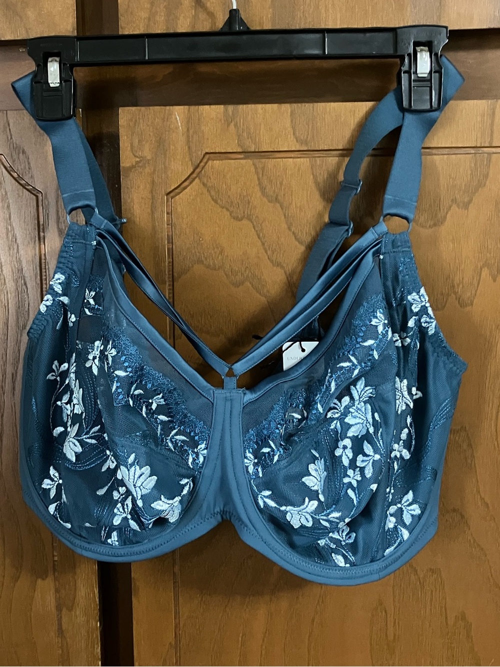 34K 34L bra nwt